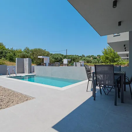 Dama Maisonettes By Rentalspro - Halkidiki Appartement Polychrono